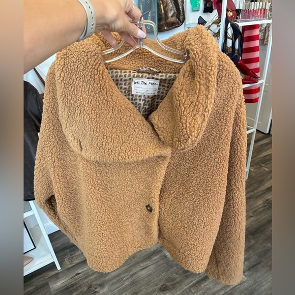 We the Free Izzy Wrap Teddy Jacket in Sand size S - Picture 2 of 4